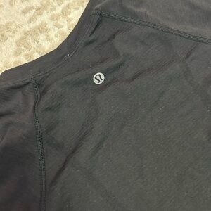 Lululemon Black Athletic Swiftly Top